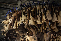 Leather 58d520f1df803