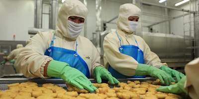 Cargill Meats Thailand produces 125,000 metric tons of fully cooked, ready-to-export product each year.