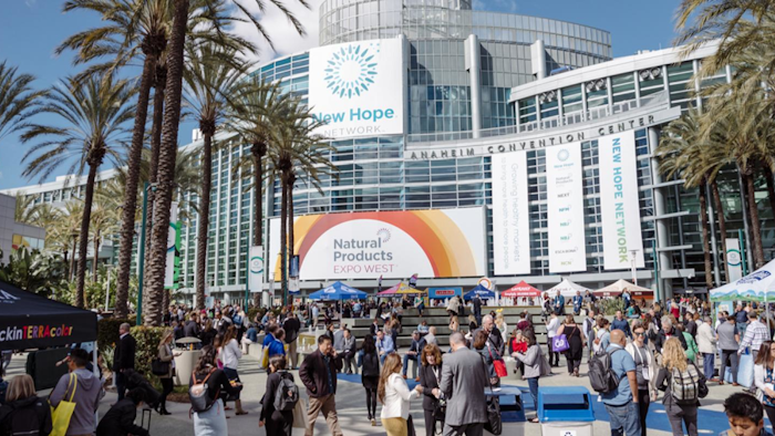 Expo West 2019 Outside