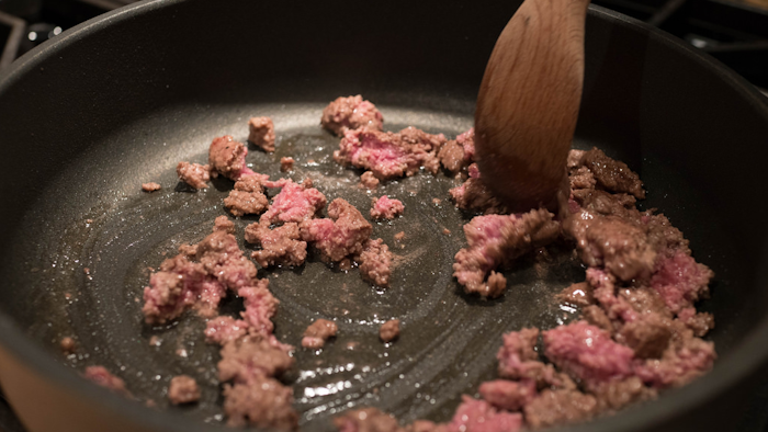 Multi-State E. Coli Outbreak Linked to Ground Beef | Food Manufacturing Multi-State E. Coli Outbreak Linked to Ground Beef | Food Manufacturing