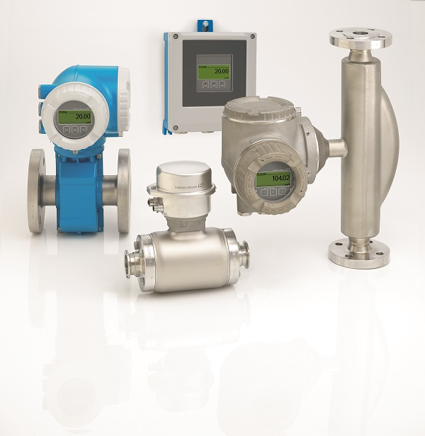 The Proline 300/500 family of Coriolis mass and electromagnetic flow instruments from Endress+Hauser.