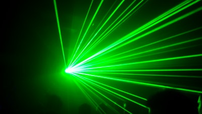 Club Green Laser 466949145 2048x1536