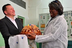U.S. Ambassador to the United Nations Linda Thomas-Greenfield, right, during a visit to the Kyiv Mlyn flour mill, Kyiv, Nov. 8, 2022.