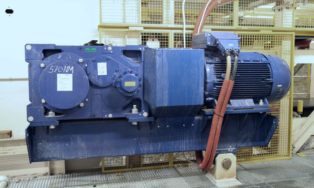 MAXXDRIVE industrial gear units provide high output torques to handle the toughest loads.