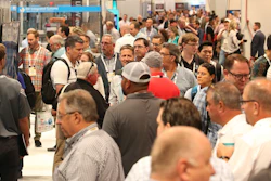 Busy Show Floor Pelv 2021
