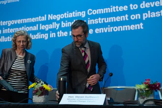 United Nations Environment Programme Executive Director Inger Andersen and Environment and Climate Change Minister Steven Guilbeault at a news conference, Ottawa, Ontario, April 23, 2024.