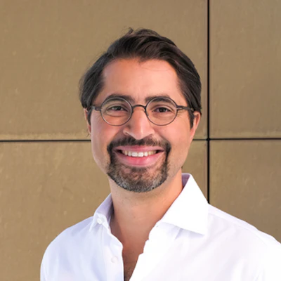 Thor Olof Philogène is the CEO and founder of Stravito.