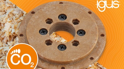 The new igus slewing ring bearing made of WPC impresses not only with its wooden look but also with its low CO2 footprint