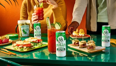 F25 V8 Bloody Mary Brunch Scene Grillos Recommended Crop Jpg 72dpi 1