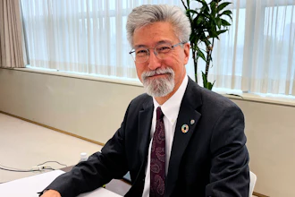 Stephen Hayes Dacus, who is tapped to be the next chief executive of Seven & i Holdings, at the company’s Tokyo headquarters, April 25, 2025.