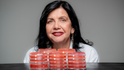 Dr. Mariangela Hungria.