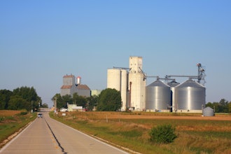 iStock.com/DarcyMaulsby