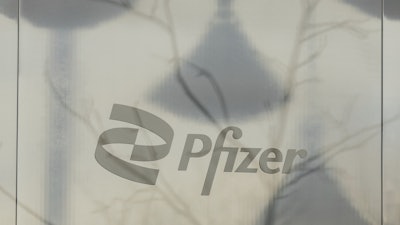 Ap25239614775843