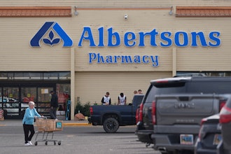 Shoppers head into an Albertson's grocery store, Nov. 23, 2024, Cheyenne, Wyo.
