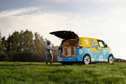 The Volkswagen ID. Buzz equipped with bee colonies.