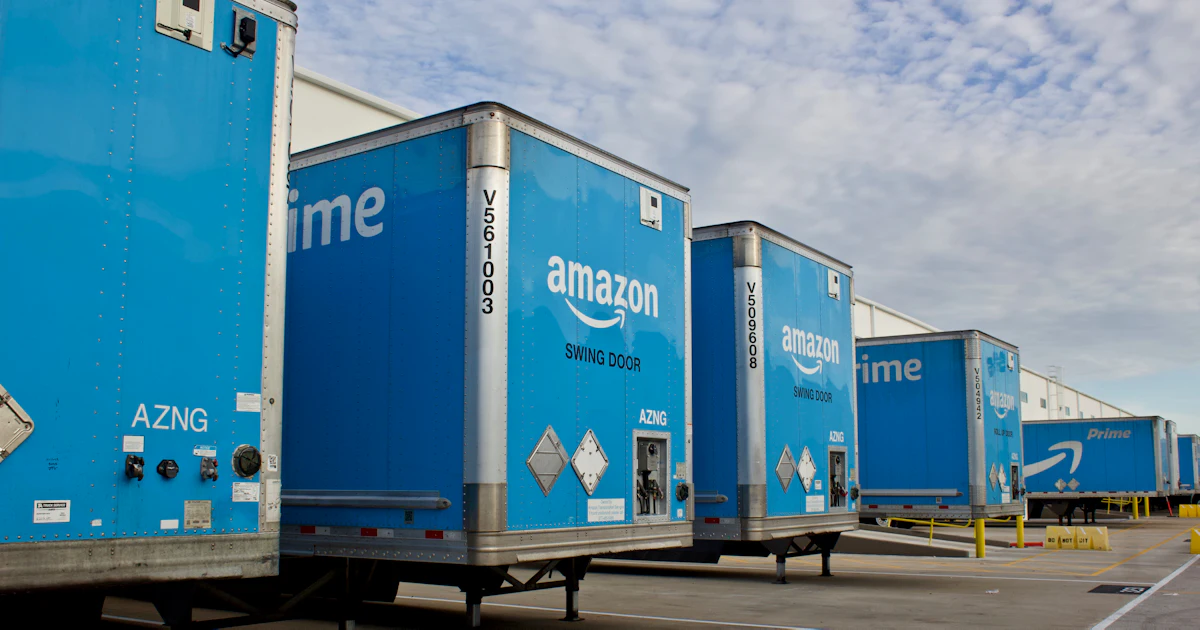 Amazon Expands Freight Service to Outside Distribution Hubs