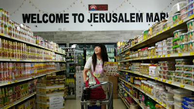 Jenny Yang at the Jerusalem Market in Phoenix, July 31, 2026.